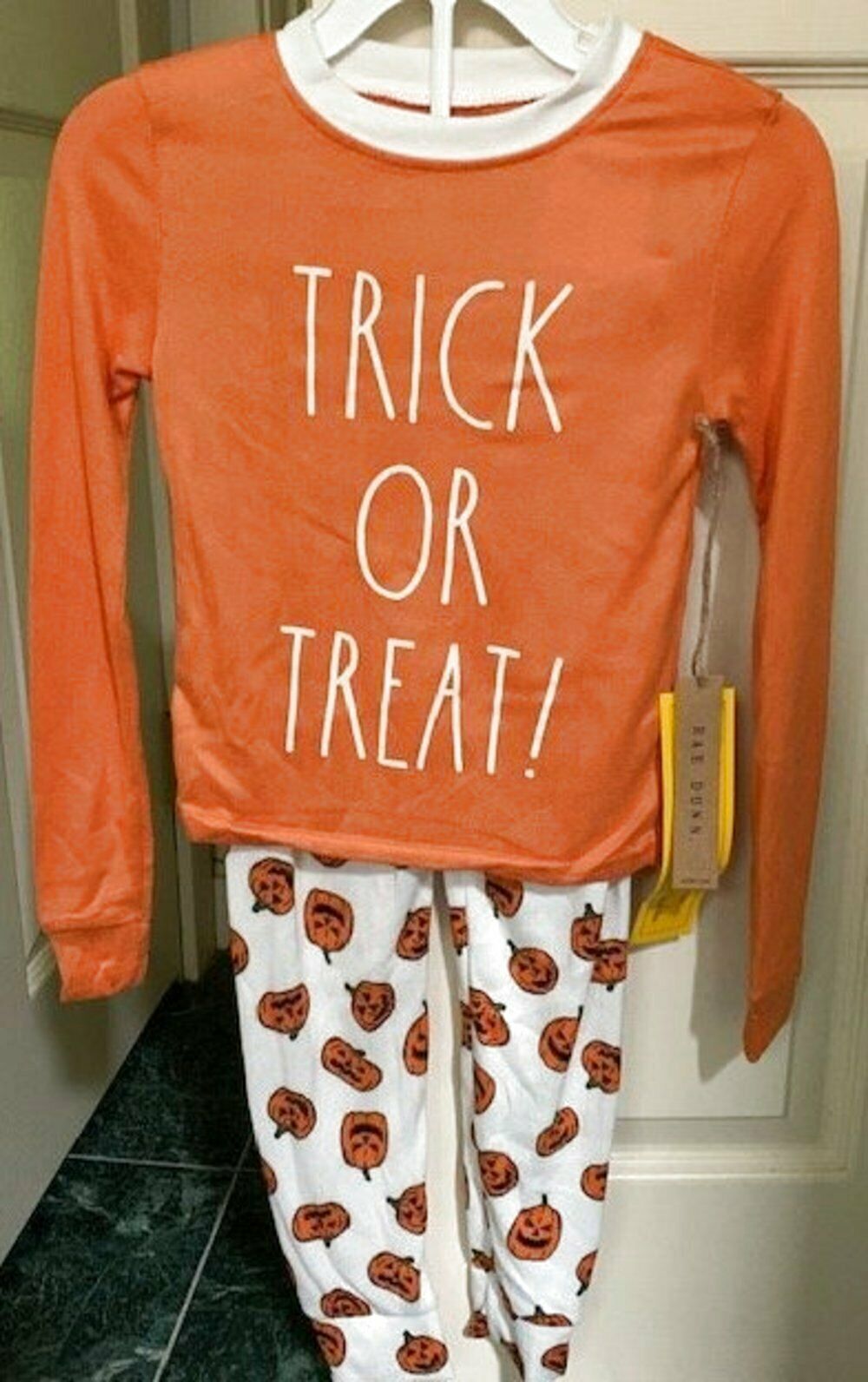 Nwt Rae Dunn Trick Or Treat Unisex Sz 6 Or 7 Halloween Pumpkin 2 Pc Pj's Pajamas