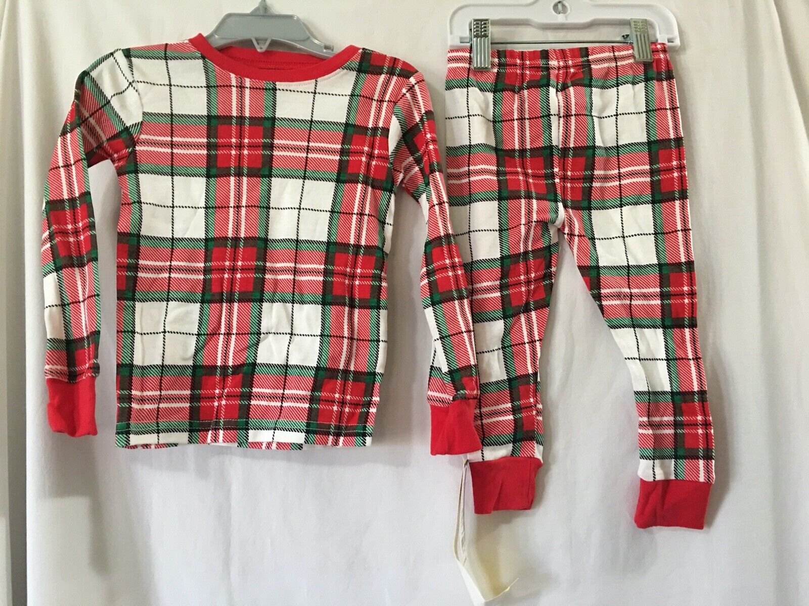 New Carter's Plaid Pajamas Set Boy Girls Christmas 6, 7, 12 ,14