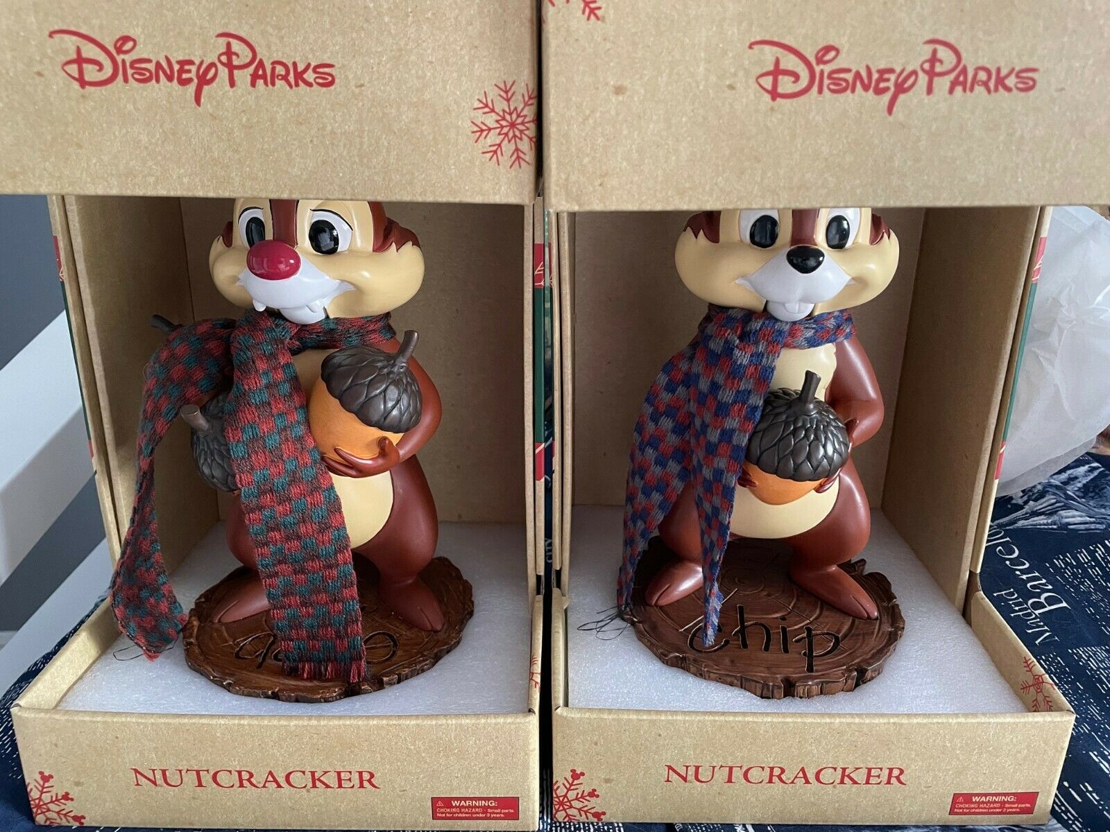 2019 Disney Parks Chip & Dale Holiday Nutcracker Set